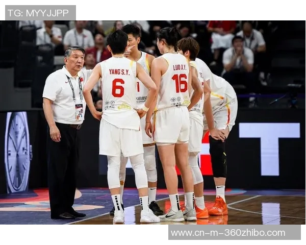 中国女篮训练揭秘宫鲁鸣指导张子宇与韩旭双塔组合展现强大实力